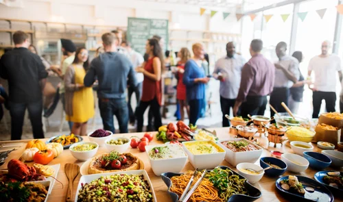 corporate events catering 500x500